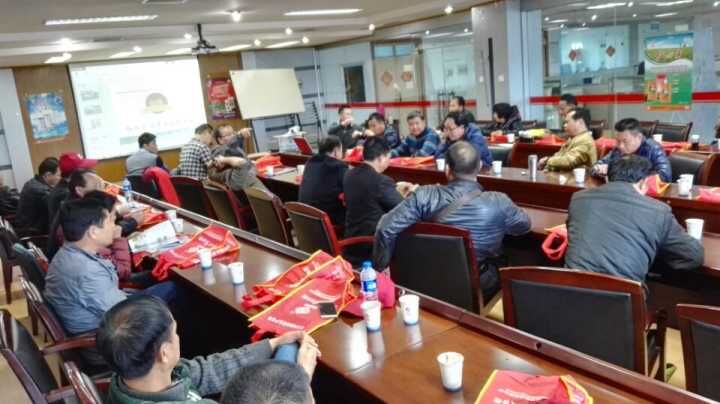 河南紅四方控失肥、緩釋肥等新品肥推廣現場,展示什么化肥效果好? 河南紅四方控失肥、緩釋肥等新品肥推廣現場,展示什么化肥效果好?